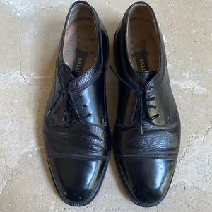BALLY’S Men’s Black Leather Oxfords - 8 1/2